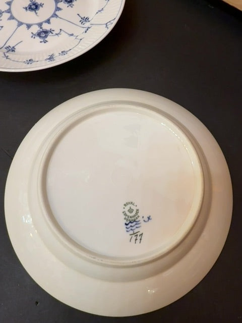 Vtg pr Royal Copenhagen plated