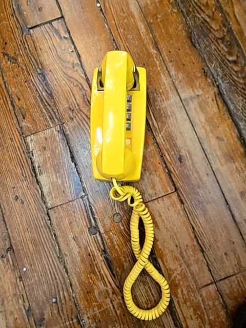 Yellow Bell phone
