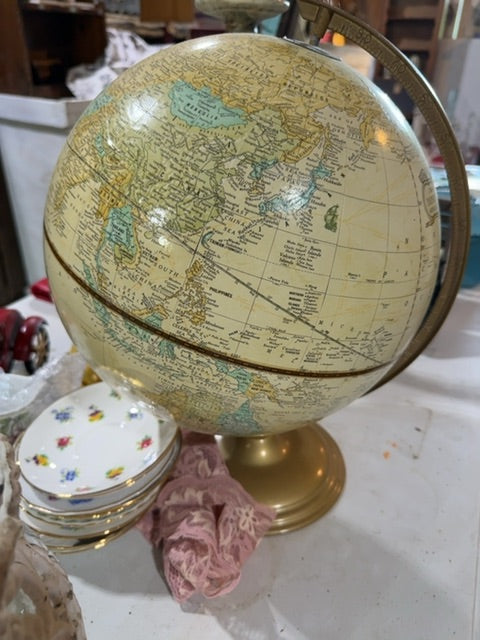 Globe