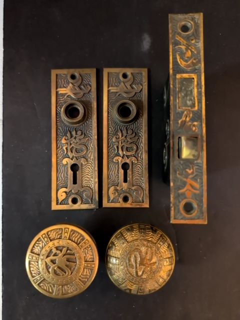 Door knob set, Arabic pattern