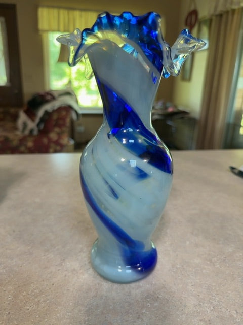 Vtg Hand blown art glass