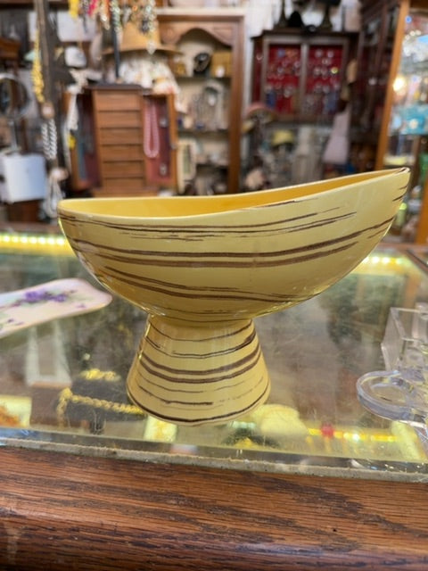 McCoy planter yellow