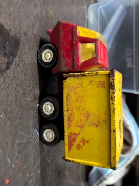 Tonka box truck as is