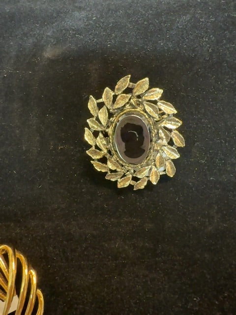 Victorian Cameo Brooch
