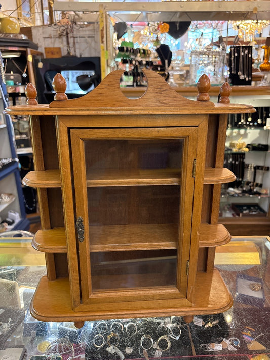 Home & Garden, 14" x 15-1/2" x 4-1/2"