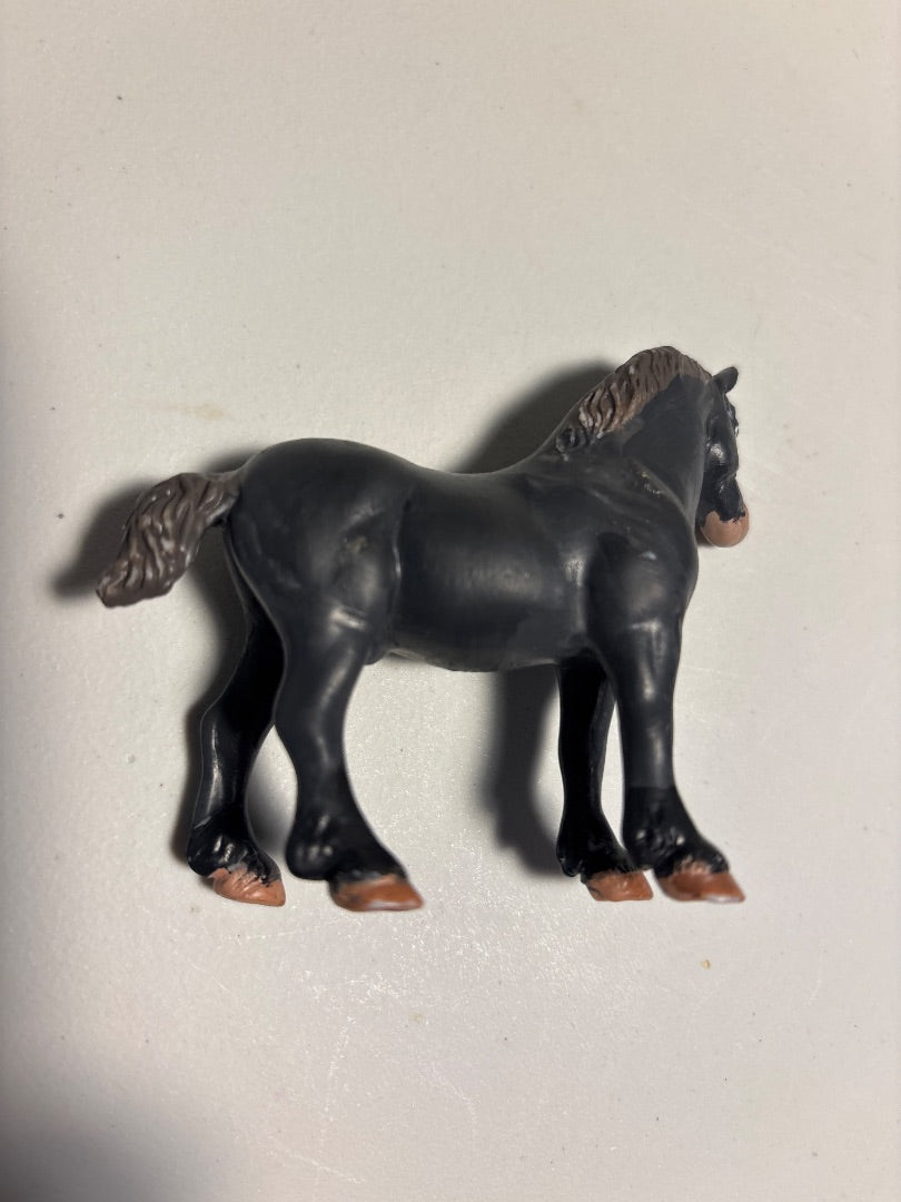 Breyer Stablemates Drafter Stallion 2017 Paint & Play
