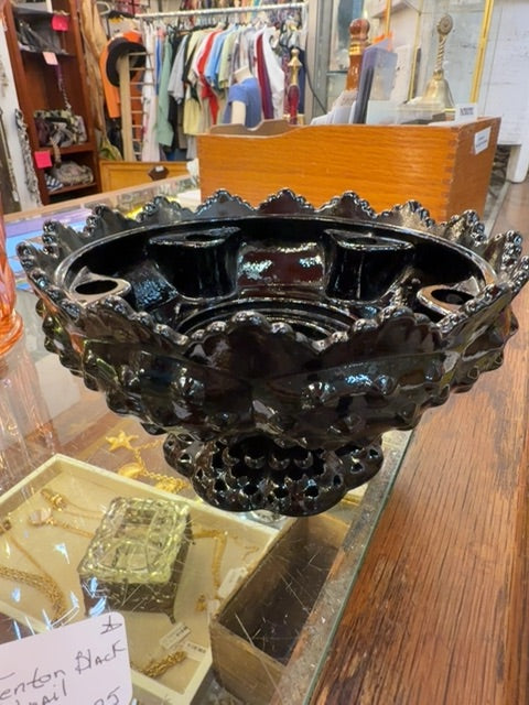 Fenton black hobnail