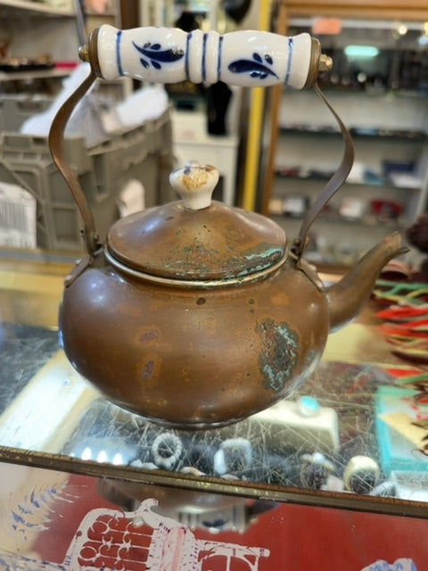 Copper t-pot