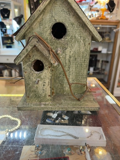 Bird house