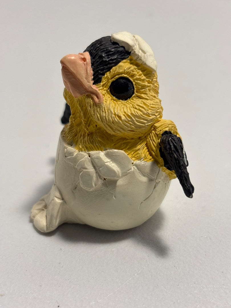 Baby Bird in Egg - Goldfinch - GSK