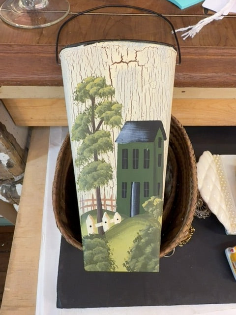 Wall pocket