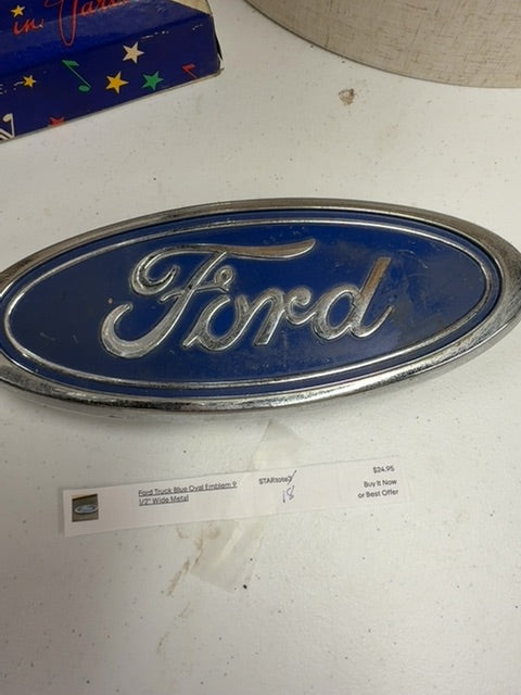 Ford emblem