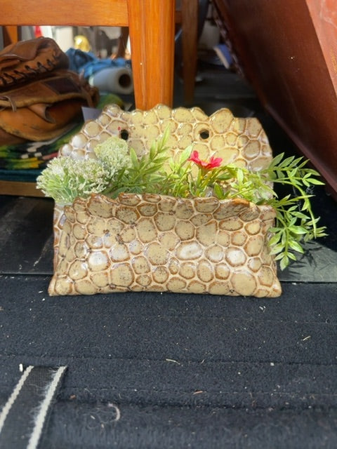 HM pottery wall pocket
