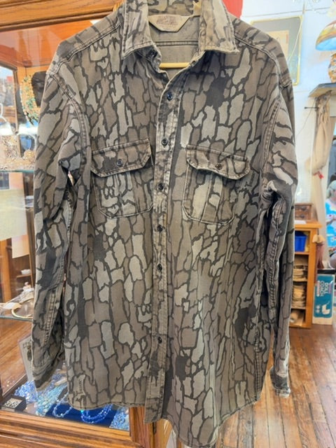Vintage 80s/90s Camo Button Up, X Large