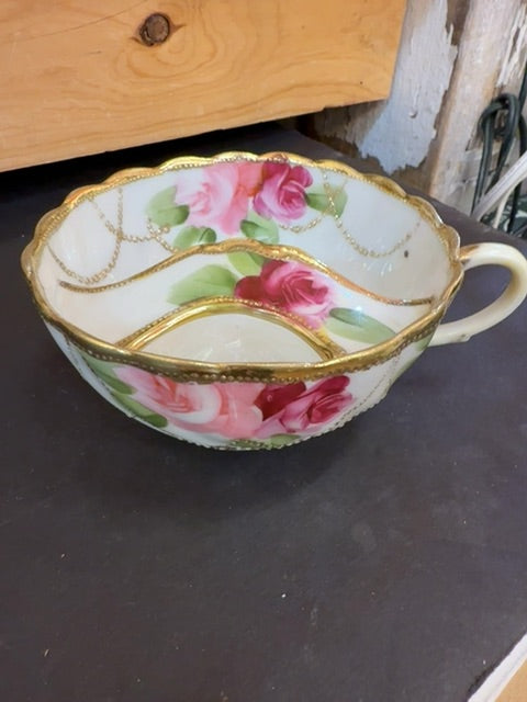 Vtg tea cup
