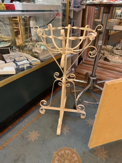 Plant stand