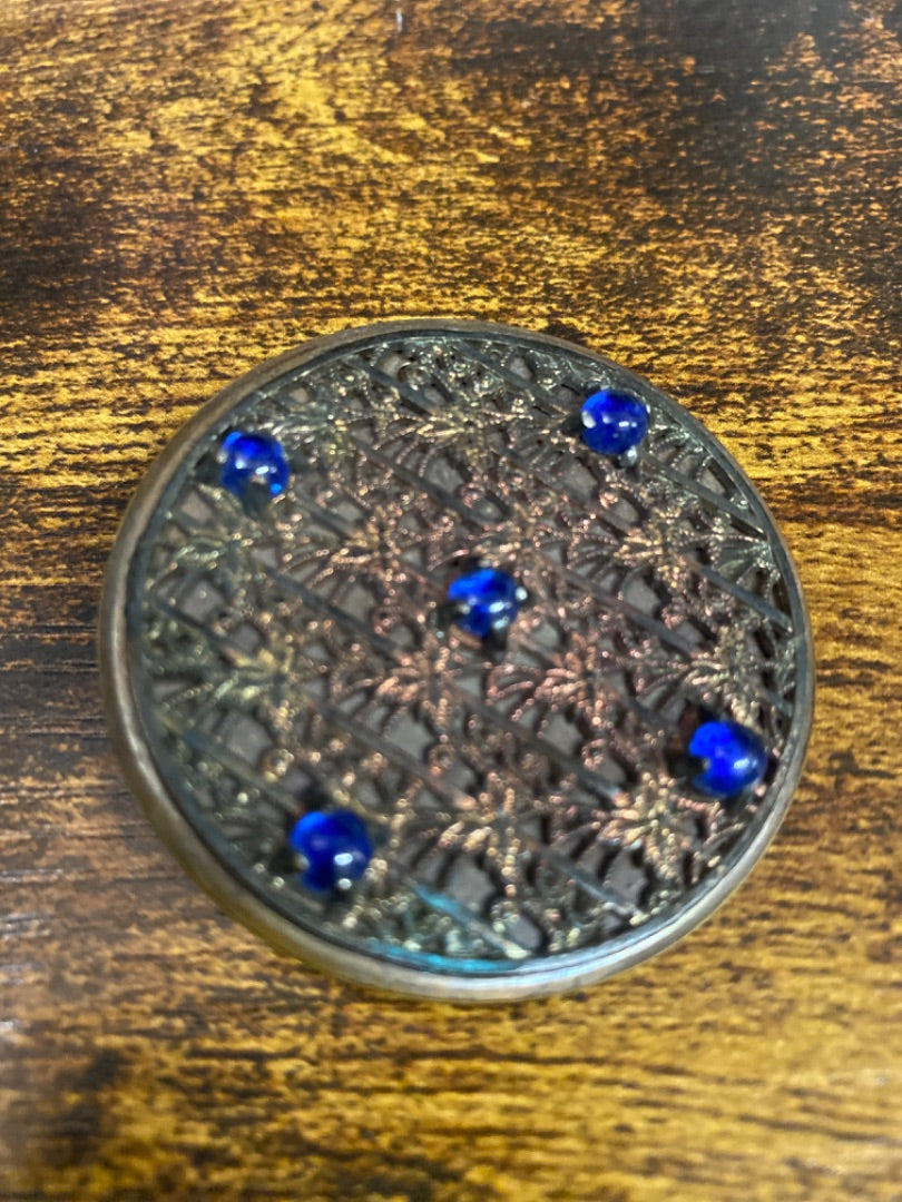 Woman’s Vintage Belt Buckle