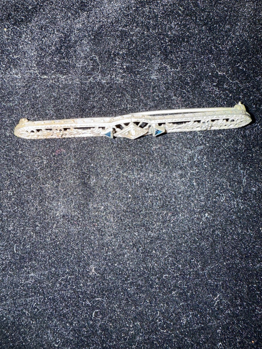 Silvertone Harrow Pi