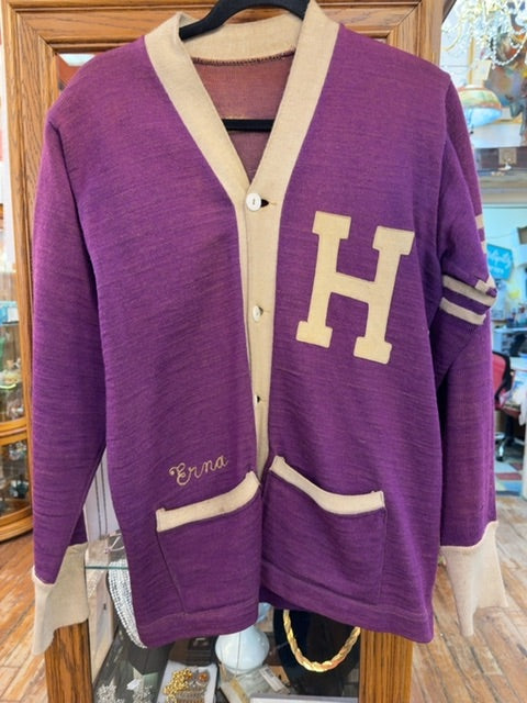 Vintage 40s Women’s Collegiate cardigan