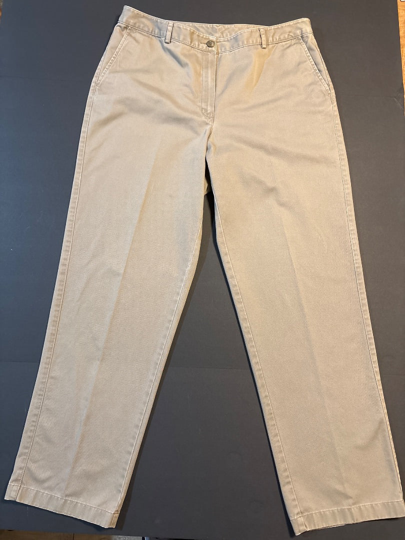 GSK - EBAY LLBean Khaki Pants Wms  Size 14