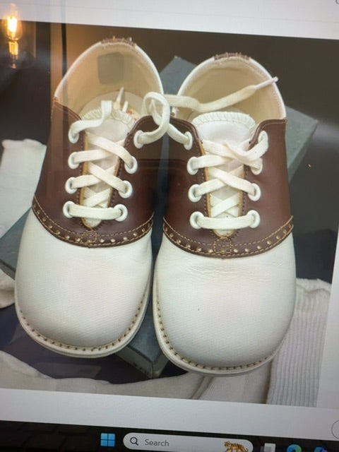 Bearfoot Airflex Kids Shoes w Box