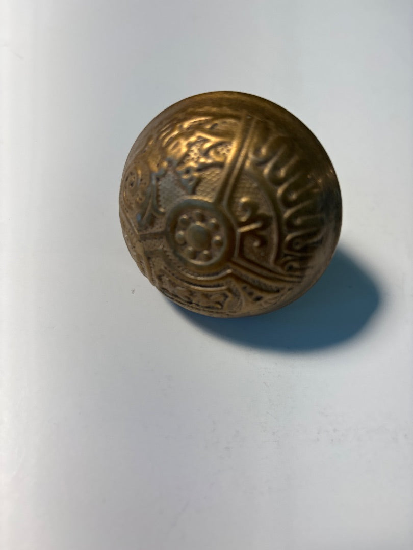 Cyleon Doorknob Russell Erwin