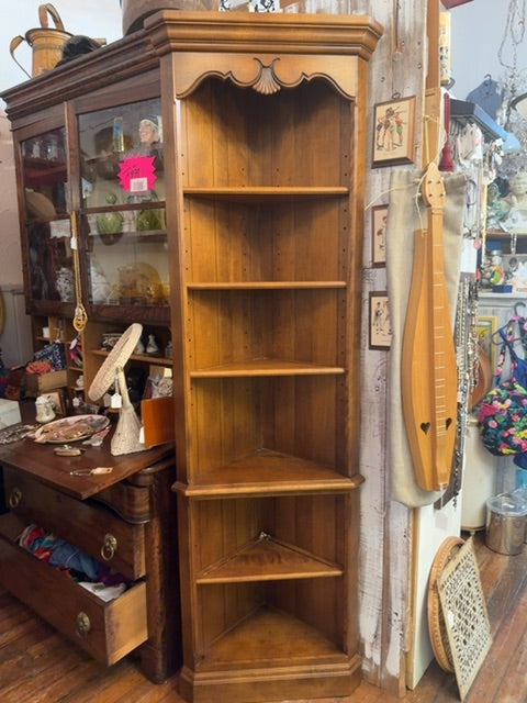 Corner cabinet, 80” tall, 22 wide