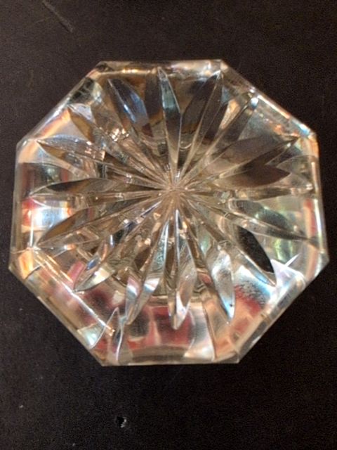 Cut glass door knob
