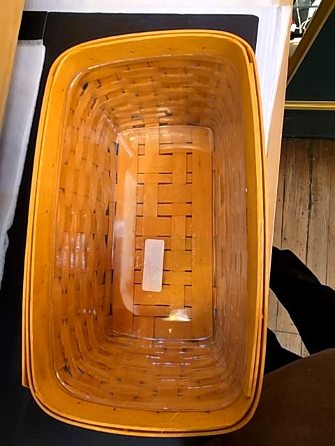 Large Tissue Basket