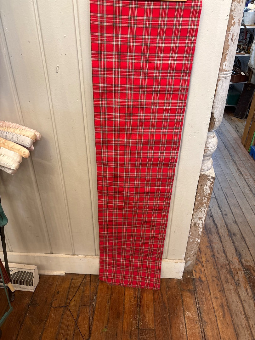 Red Table Runner
