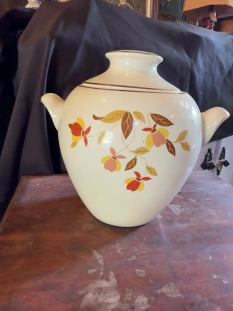 Halls Cookie jar Kitchenware