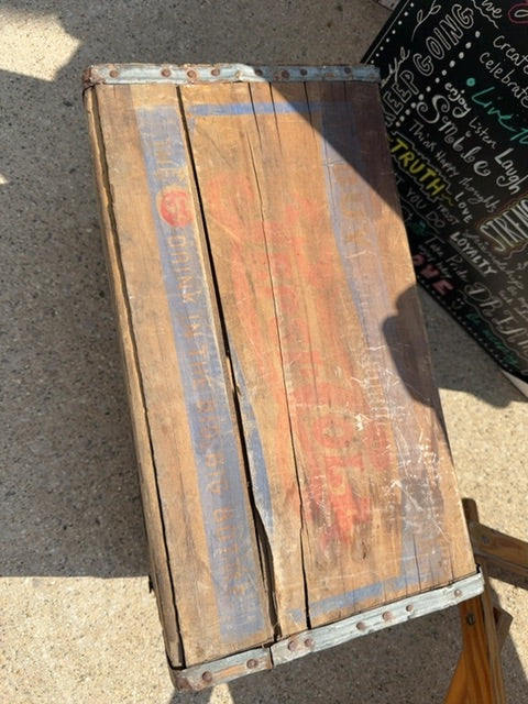 Pepsi crate