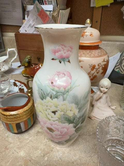 Royal peony vase