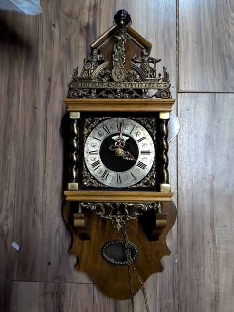 WATHCES/CLOCKS