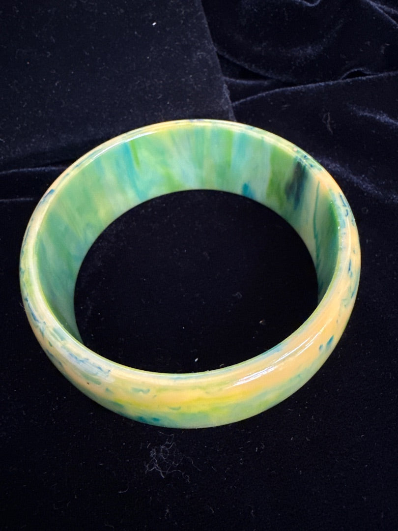 Green Bakelite Brace