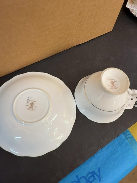 Teacup & Saucer