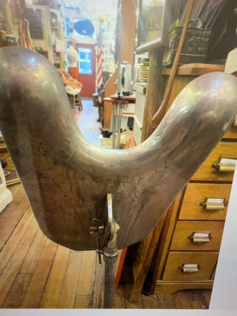 ANTIQUE Vintage Shampoo SHAVING STAND NECK TRAY INDUSTRIAL MEDICAL Cast Aluminum