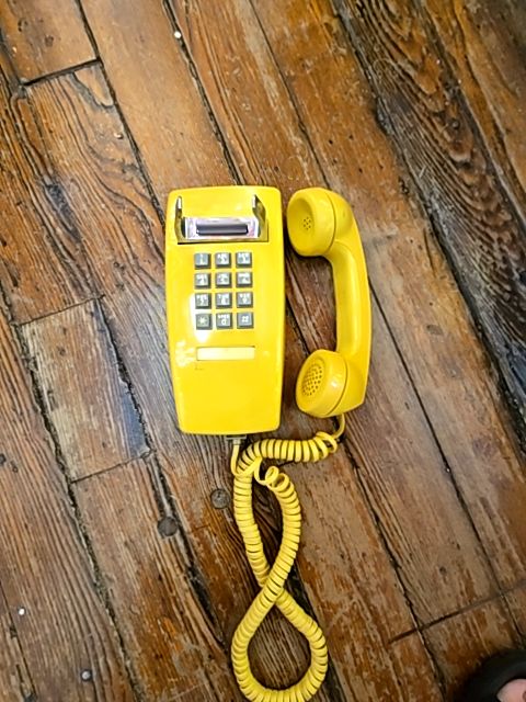 Yellow Bell phone