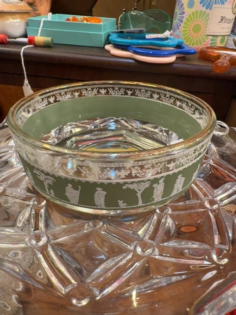 Ash tray