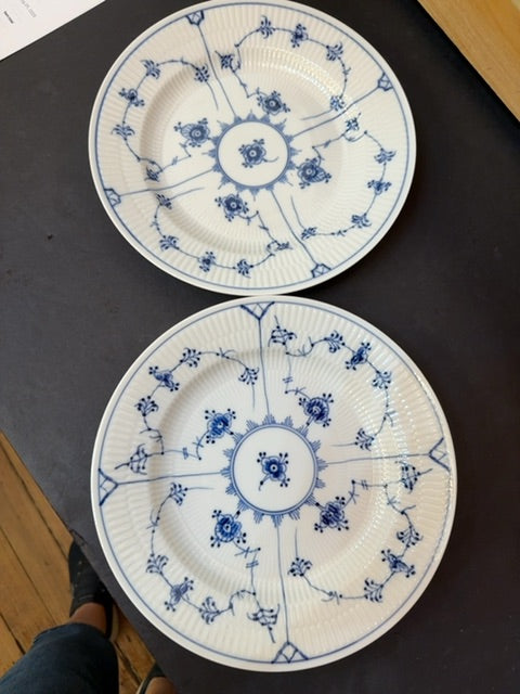 Vtg Pr Copenhagen plates