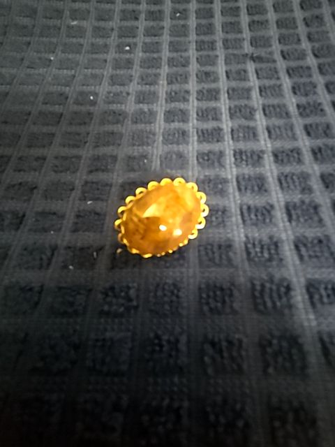 Agate brooch