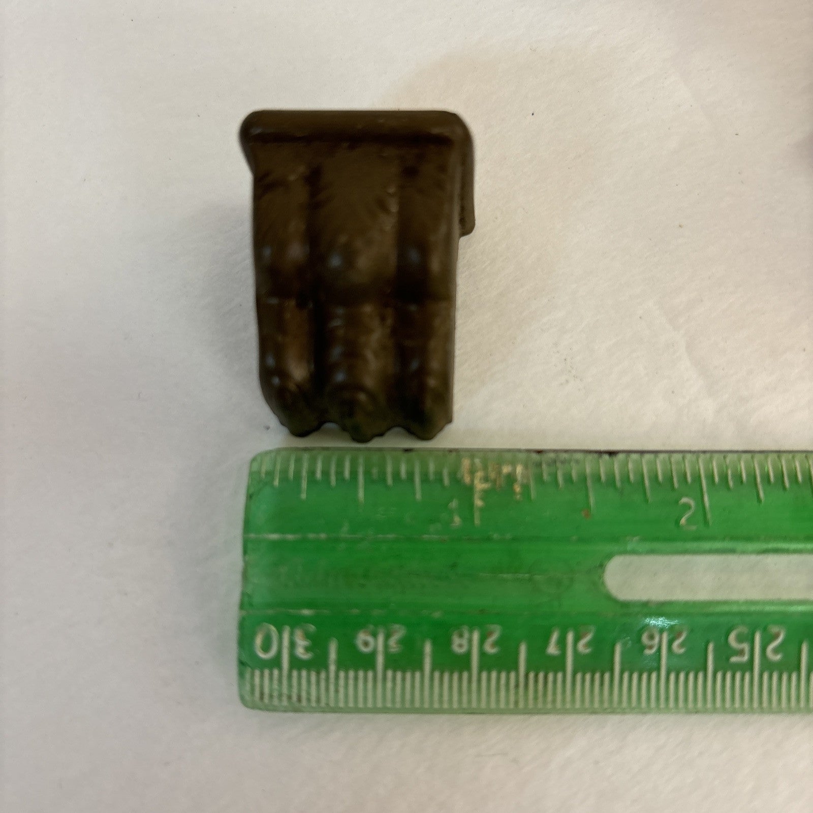 LOT OF 4 SMALL ANTIQUE BRASS 3-TOED CLAW FOOT SALVAGE