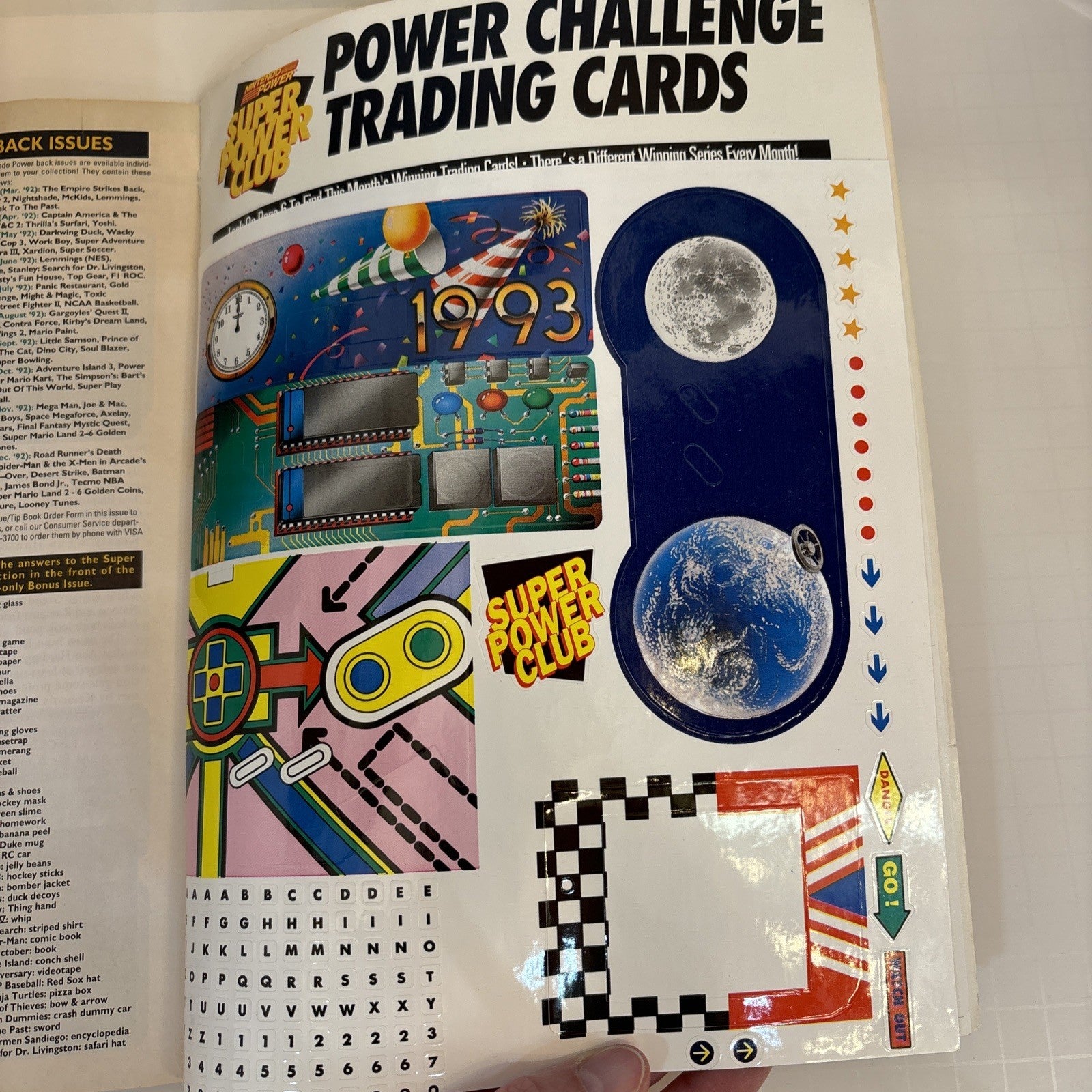 Nintendo Power Magazine Vol. 44 Jan 1993 w/ Player's Poll Poster Stickers Model